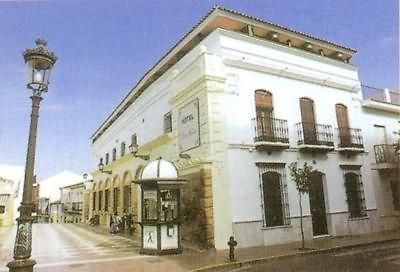 Plaza Chica Hotel การ์ตายา ภายนอก รูปภาพ