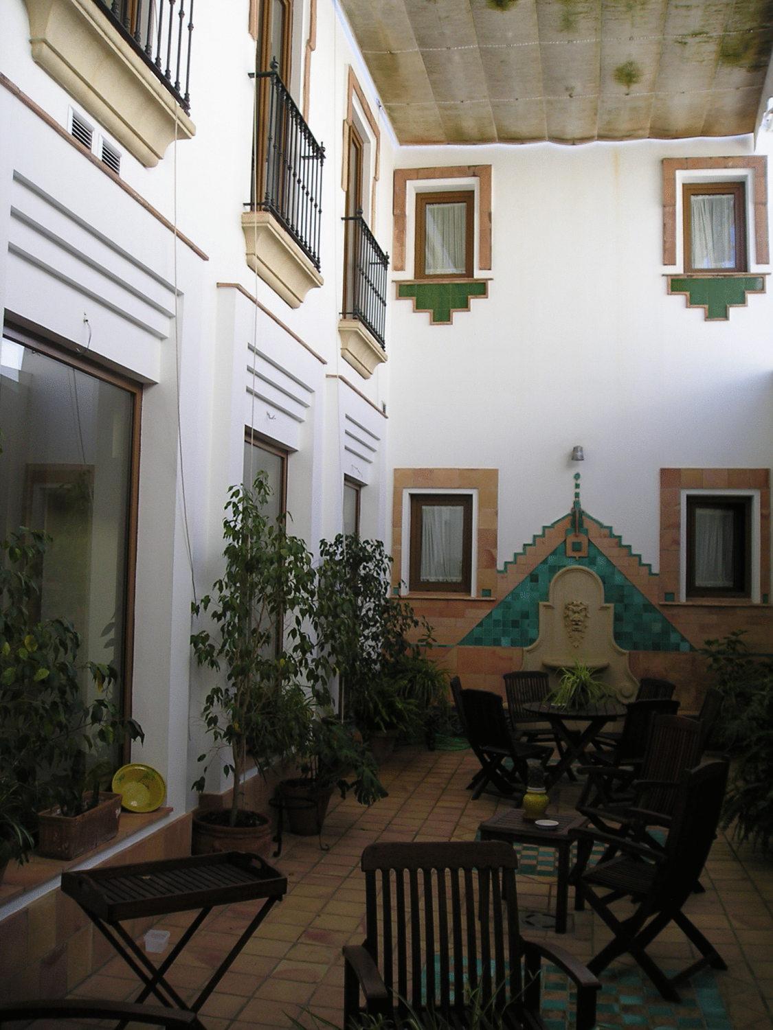 Plaza Chica Hotel การ์ตายา ภายนอก รูปภาพ